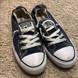Converse navy blue size 7 tennis shoes